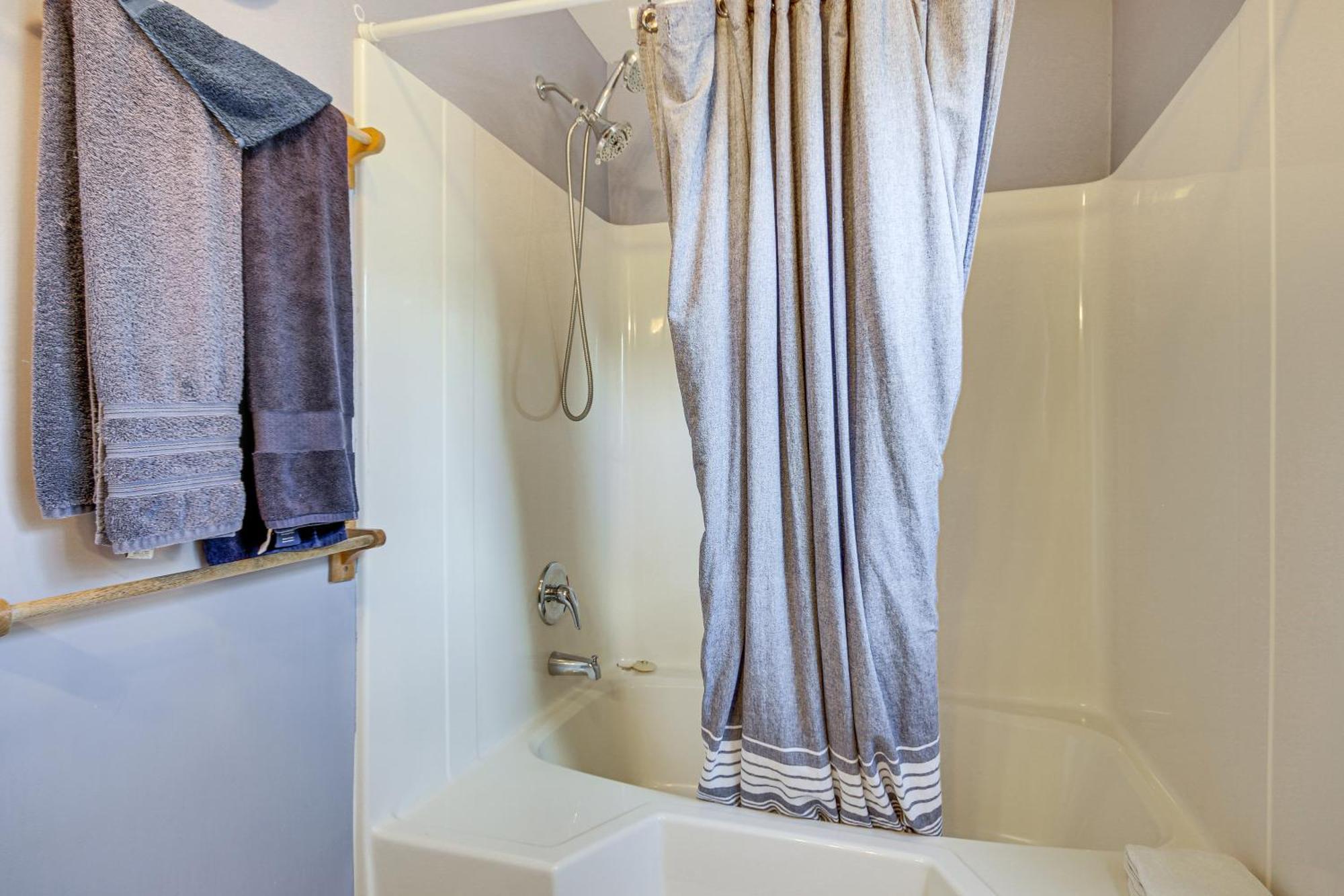 Pet-Friendly Lakehouse View Tower And Fire Pit! Lake Murray Shores Екстериор снимка